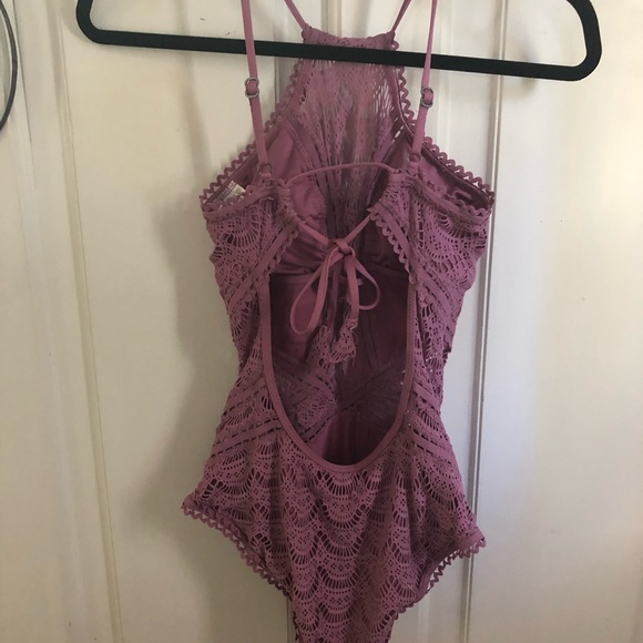 Becca - Picture 2 of 4